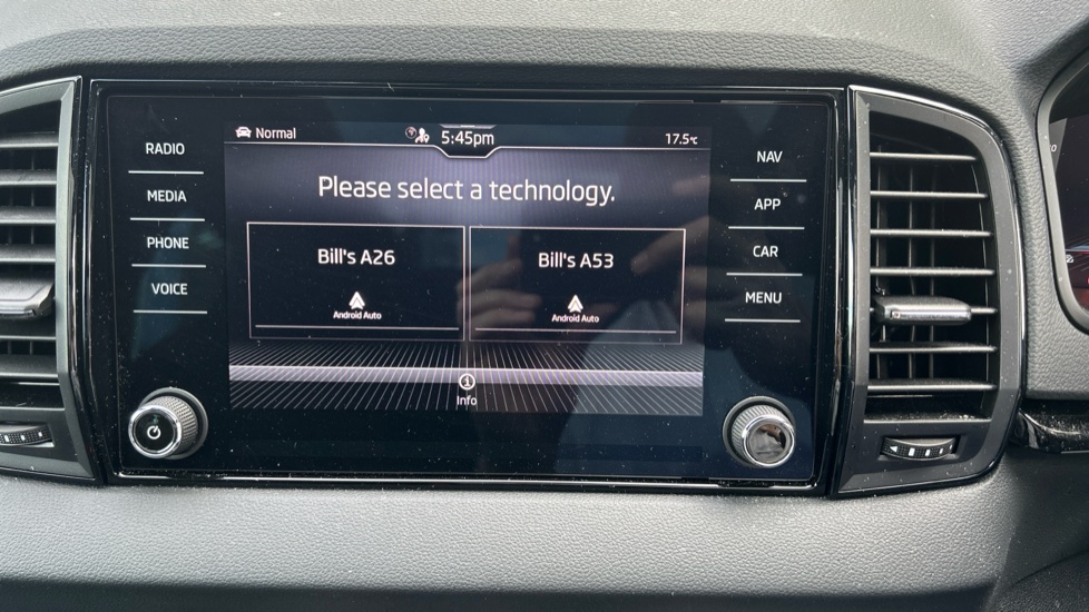 Skoda Karoq 1.5 TSI Sportline 5dr DSG Petrol Estate - Image 25
