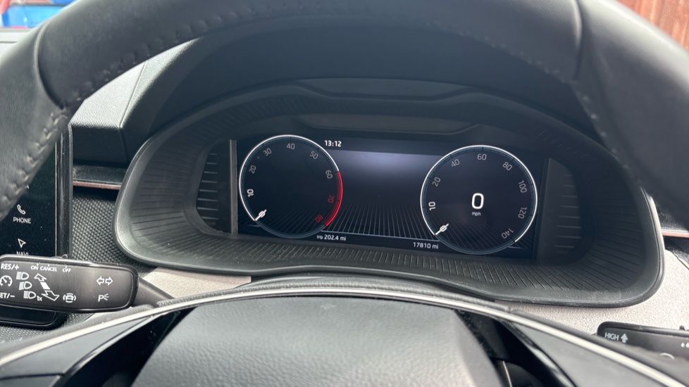 Skoda Scala 1.5 TSI SE L 5dr Petrol Hatchback - Image 11