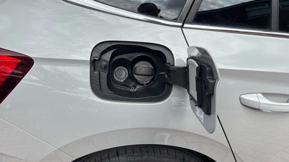 Skoda Scala 1.5 TSI SE L 5dr Petrol Hatchback - Image 26