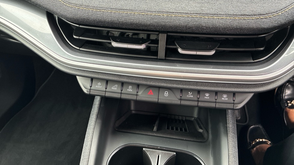 Skoda Elroq 210kW 85 Edition 82kWh 5dr Auto Electric Estate - Image 13