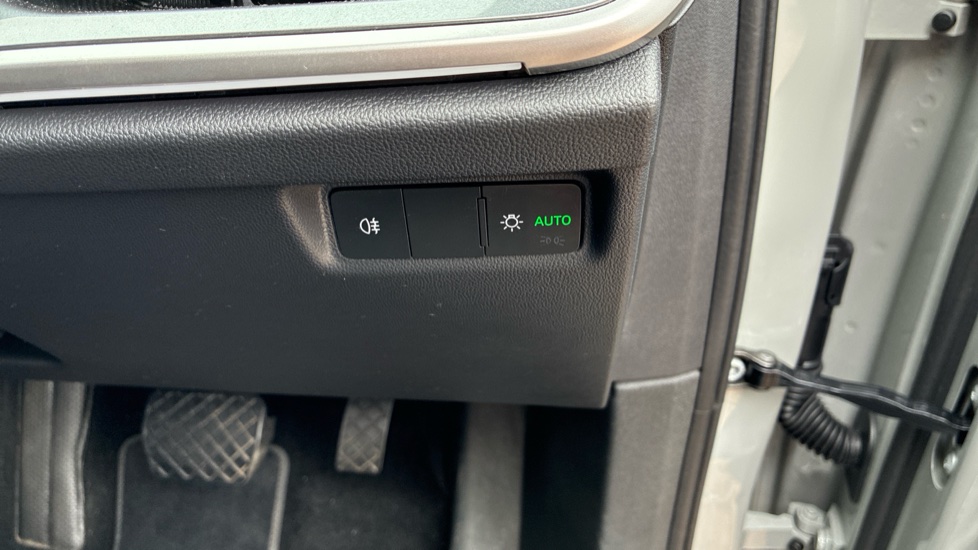 Skoda Elroq 210kW 85 Edition 82kWh 5dr Auto Electric Estate - Image 37