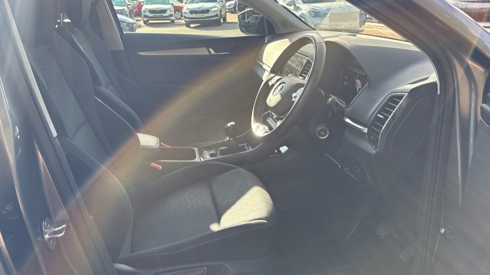 Skoda Karoq 1.0 TSI SE Drive 5dr Petrol Estate - Image 15