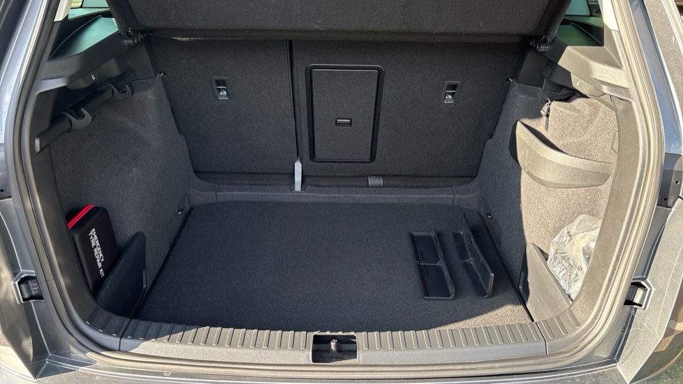 Skoda Karoq 1.0 TSI SE Drive 5dr Petrol Estate - Image 20