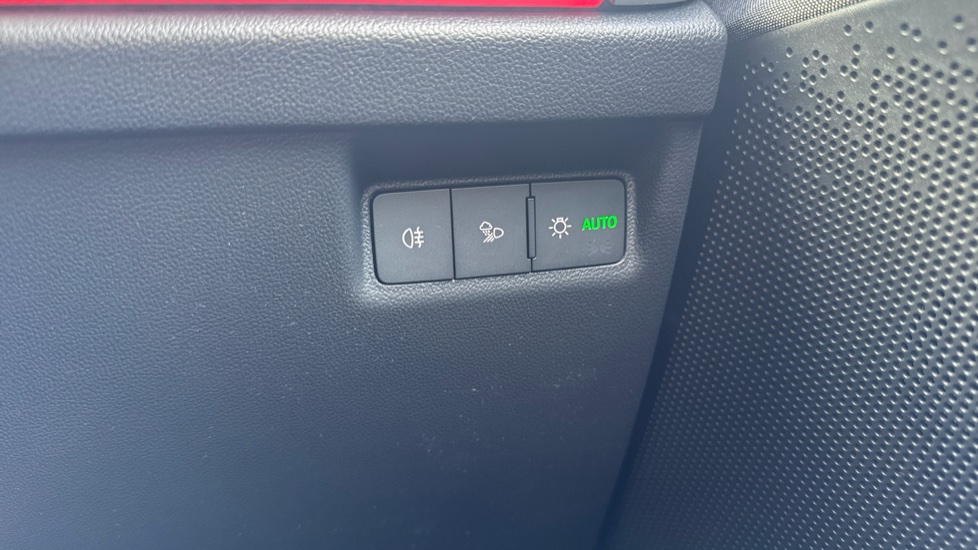 Skoda Enyaq 210kW 85 Edition 82kWh 5dr Auto Electric - Image 26