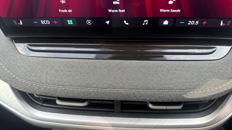 Skoda Enyaq 210kW 85 Edition 82kWh 5dr Auto Electric - Image 37