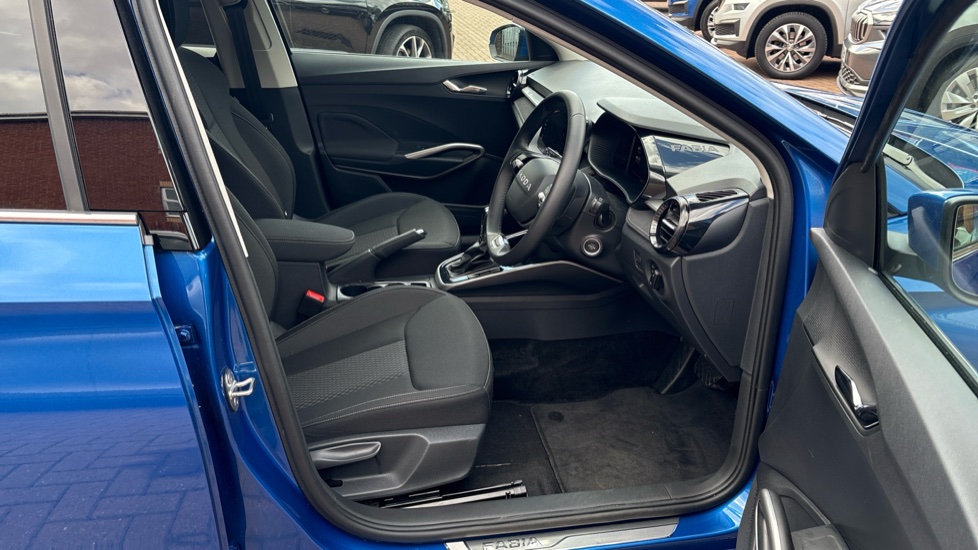 Skoda Fabia 1.5 TSI 150 SE L Edition 5dr DSG Petrol Hatchback - Image 15