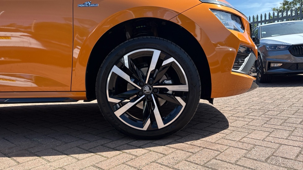Skoda Kamiq 1.5 TSI Monte Carlo Edition 5dr Petrol Hatchback - Image 5