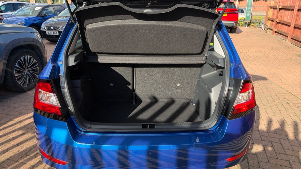 Skoda Fabia 1.0 TSI Colour Edition 5dr Petrol Hatchback - Image 20