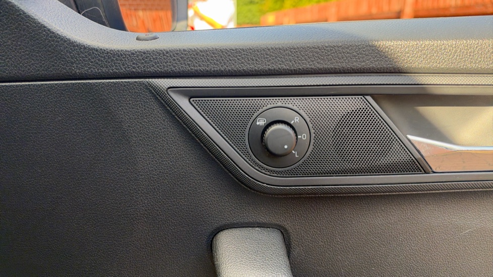 Skoda Fabia 1.0 TSI Colour Edition 5dr Petrol Hatchback - Image 26