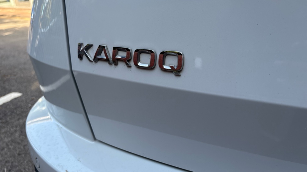 Skoda Karoq 1.0 TSI SE Drive 5dr Petrol Estate - Image 26