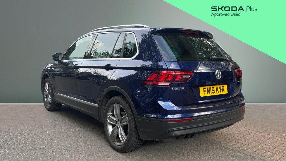 Volkswagen Tiguan 1.5 TSi EVO 150 Match 5dr DSG Petrol Estate - Image 3