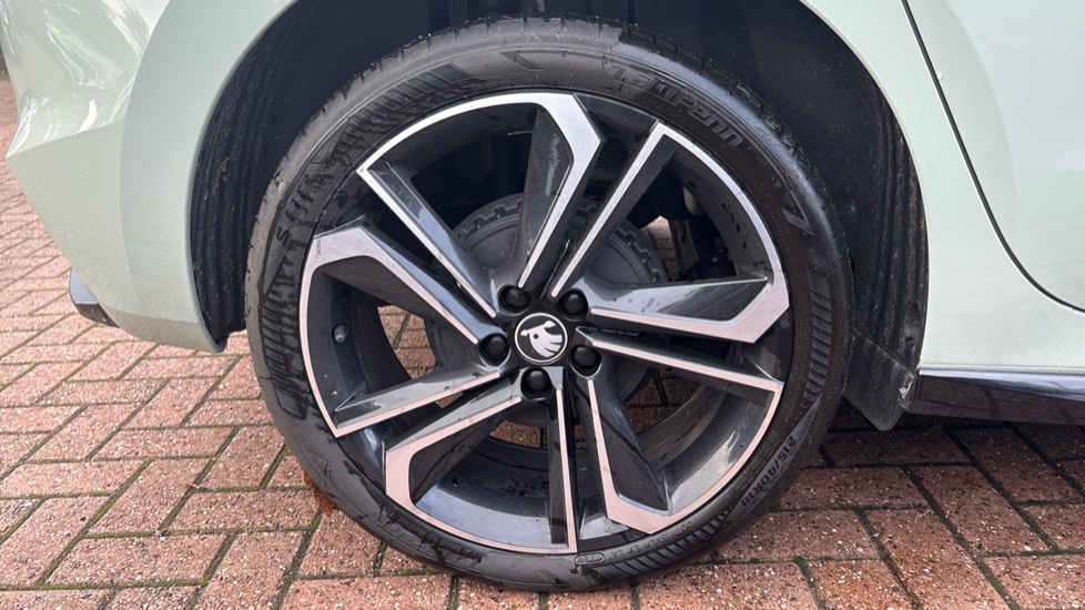Skoda Fabia 1.0 TSI 116 Monte Carlo Edition 5dr Petrol Hatchback - Image 28
