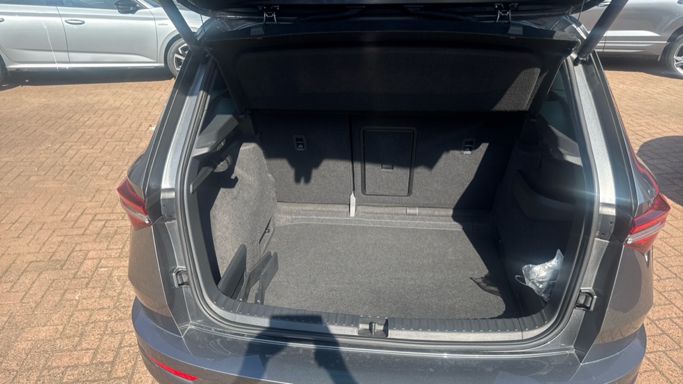Skoda Karoq 1.5 TSI Sportline 5dr DSG Petrol Estate - Image 20