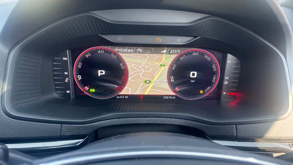 Skoda Karoq 1.5 TSI Sportline 5dr DSG Petrol Estate - Image 41