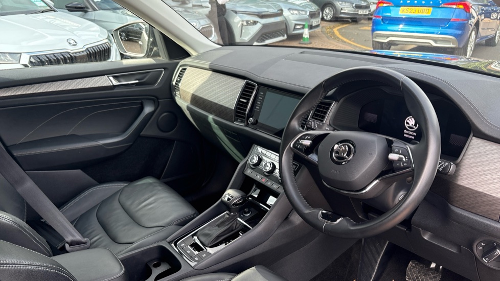 Skoda Kodiaq 1.5 TSI SE L Executive 5dr DSG [7 Seat] Petrol Estate - Image 6