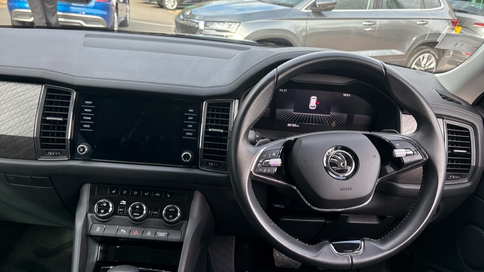 Skoda Kodiaq 1.5 TSI SE L Executive 5dr DSG [7 Seat] Petrol Estate - Image 10