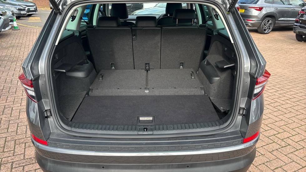 Skoda Kodiaq 1.5 TSI SE L Executive 5dr DSG [7 Seat] Petrol Estate - Image 20