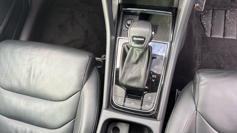 Skoda Kodiaq 1.5 TSI SE L Executive 5dr DSG [7 Seat] Petrol Estate - Image 30