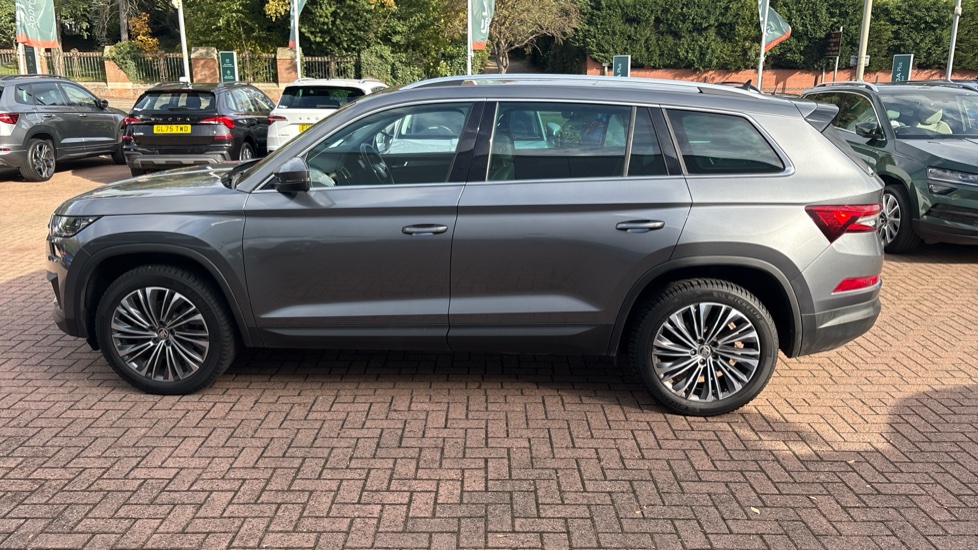 Skoda Kodiaq 1.5 TSI SE L Executive 5dr DSG [7 Seat] Petrol Estate - Image 47