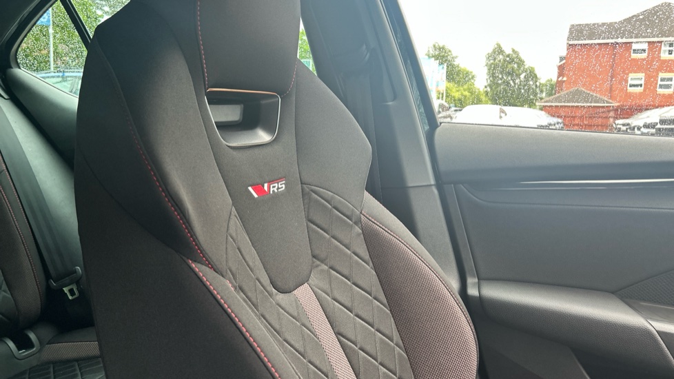 Skoda Octavia 2.0 TSI vRS 5dr DSG Petrol Hatchback - Image 34