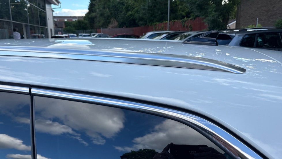 Skoda Superb 2.0 TDI SE Technology 5dr DSG Diesel Estate - Image 30
