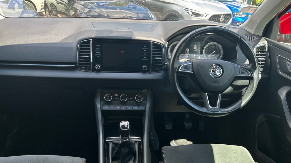 Skoda Karoq 1.5 TSI SE L 5dr Petrol Estate - Image 9