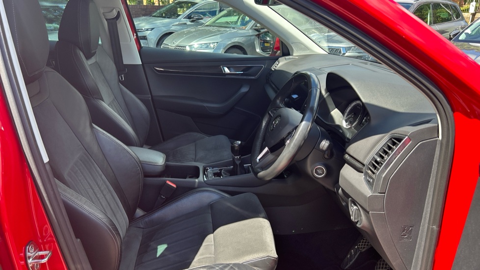 Skoda Karoq 1.5 TSI SE L 5dr Petrol Estate - Image 15