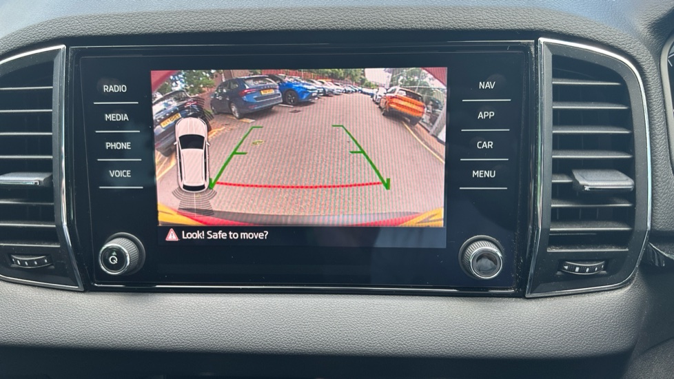 Skoda Karoq 1.5 TSI SE L 5dr Petrol Estate - Image 36