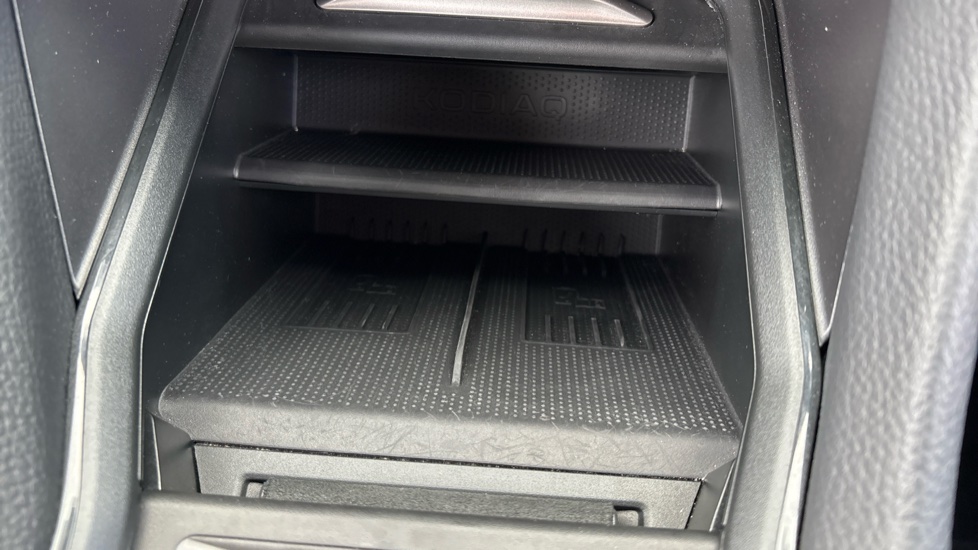 Skoda Kodiaq 2.0 TDI SE L 5dr DSG [7 Seat] Diesel Estate - Image 50