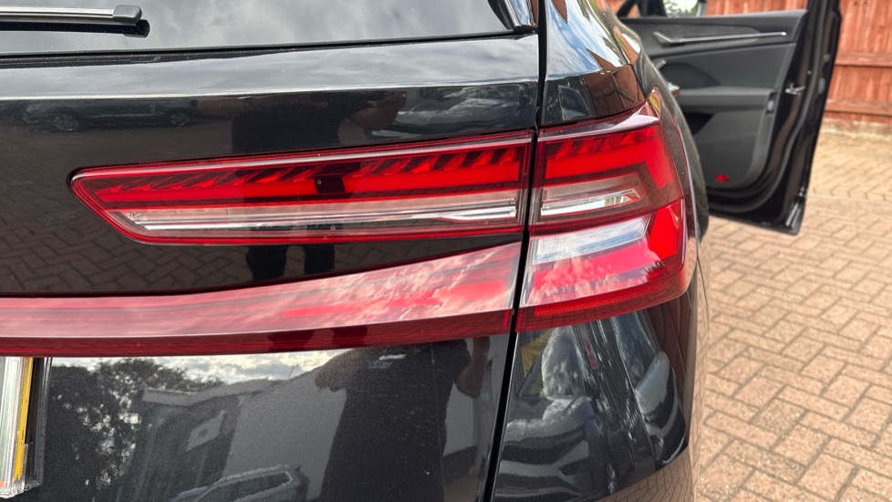 Skoda Kodiaq 2.0 TDI SE L 5dr DSG [7 Seat] Diesel Estate - Image 58