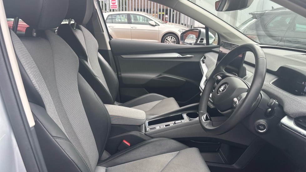 Skoda Enyaq 210kW 85 Edition 82kWh 5dr Auto Electric Estate - Image 15