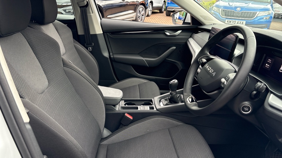 Skoda Octavia 1.5 TSI SE Technology 5dr Petrol Estate - Image 15