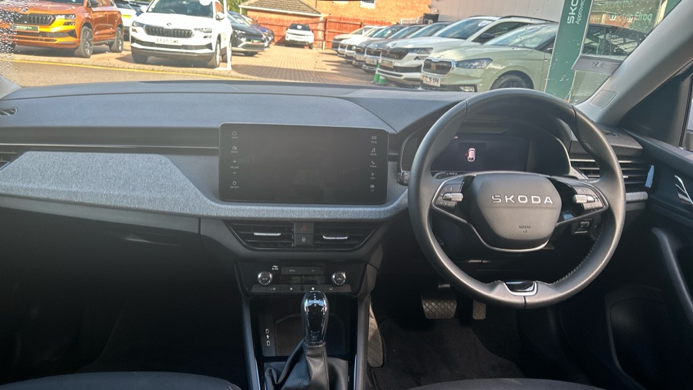 Skoda Scala 1.0 TSI 116 SE Edition 5dr DSG Petrol Hatchback - Image 9