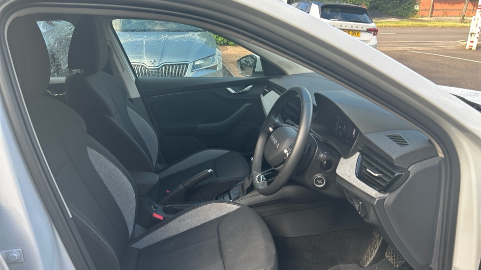 Skoda Scala 1.0 TSI 116 SE Edition 5dr DSG Petrol Hatchback - Image 15