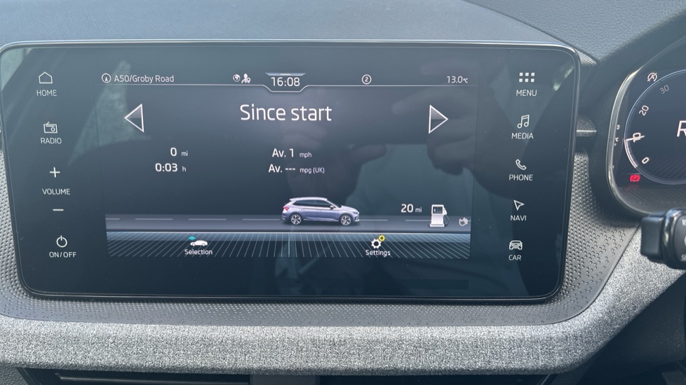 Skoda Scala 1.0 TSI 116 SE Edition 5dr DSG Petrol Hatchback - Image 28