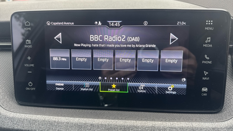Skoda Scala 1.0 TSI 116 SE Edition 5dr DSG Petrol Hatchback - Image 12