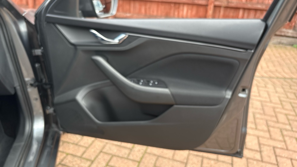 Skoda Scala 1.0 TSI 116 SE Edition 5dr Petrol Hatchback - Image 25