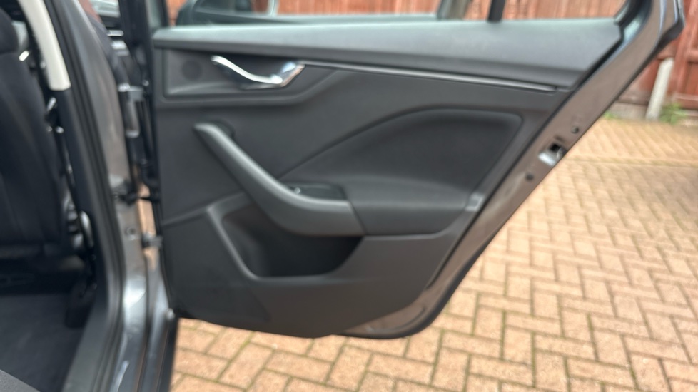 Skoda Scala 1.0 TSI 116 SE Edition 5dr Petrol Hatchback - Image 26