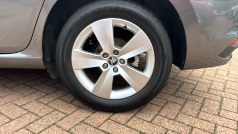 Skoda Scala 1.0 TSI 116 SE Edition 5dr Petrol Hatchback - Image 30