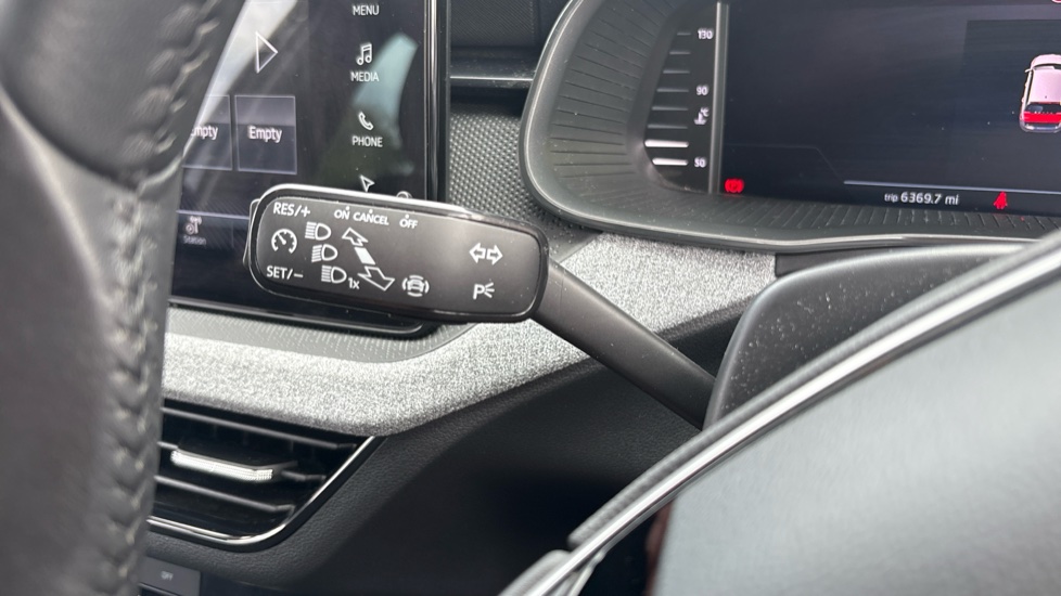 Skoda Scala 1.0 TSI 116 SE Edition 5dr Petrol Hatchback - Image 37