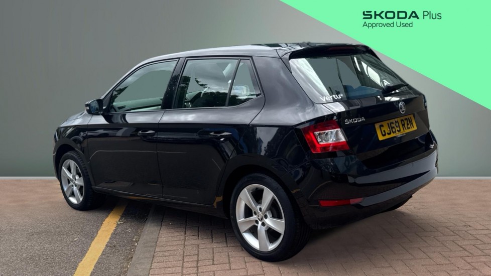 Skoda Fabia 1.0 TSI SE L 5dr Petrol Hatchback - Image 3