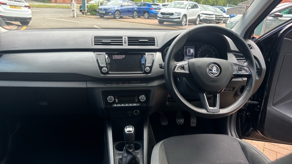 Skoda Fabia 1.0 TSI SE L 5dr Petrol Hatchback - Image 9