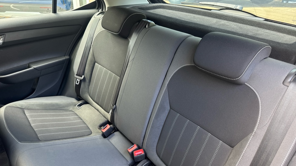 Skoda Fabia 1.0 TSI SE L 5dr Petrol Hatchback - Image 16