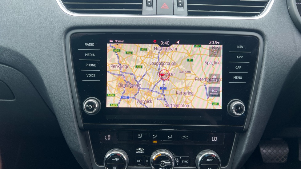 Skoda Octavia 1.5 TSI SE Drive 5dr DSG Petrol Hatchback - Image 12