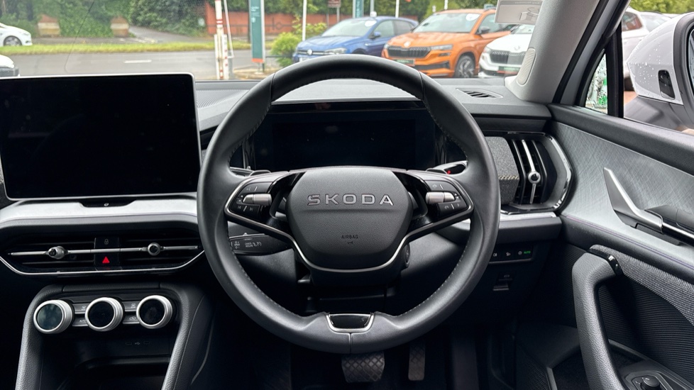 Skoda Kodiaq 2.0 TDI SE 5dr DSG [7 Seat] Diesel Estate - Image 10