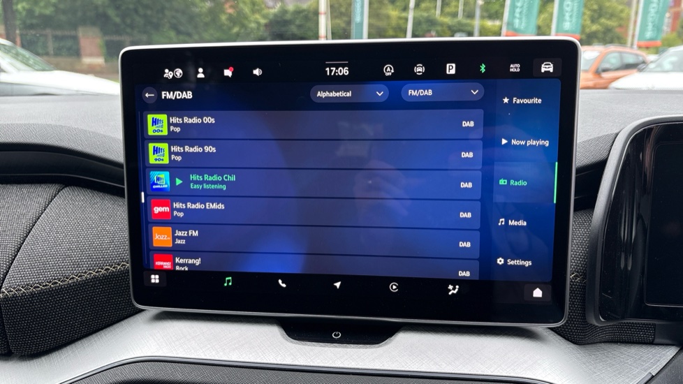 Skoda Kodiaq 2.0 TDI SE 5dr DSG [7 Seat] Diesel Estate - Image 12