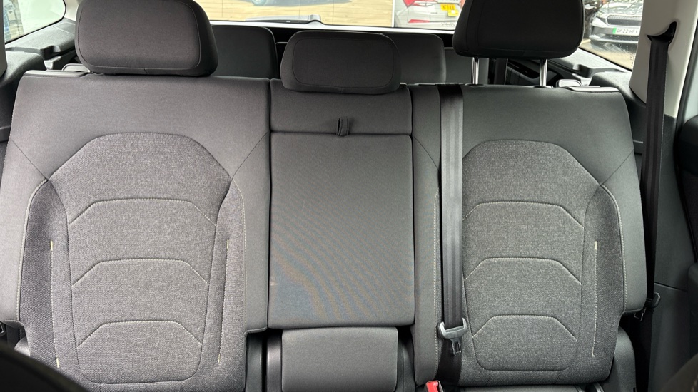 Skoda Kodiaq 2.0 TDI SE 5dr DSG [7 Seat] Diesel Estate - Image 16