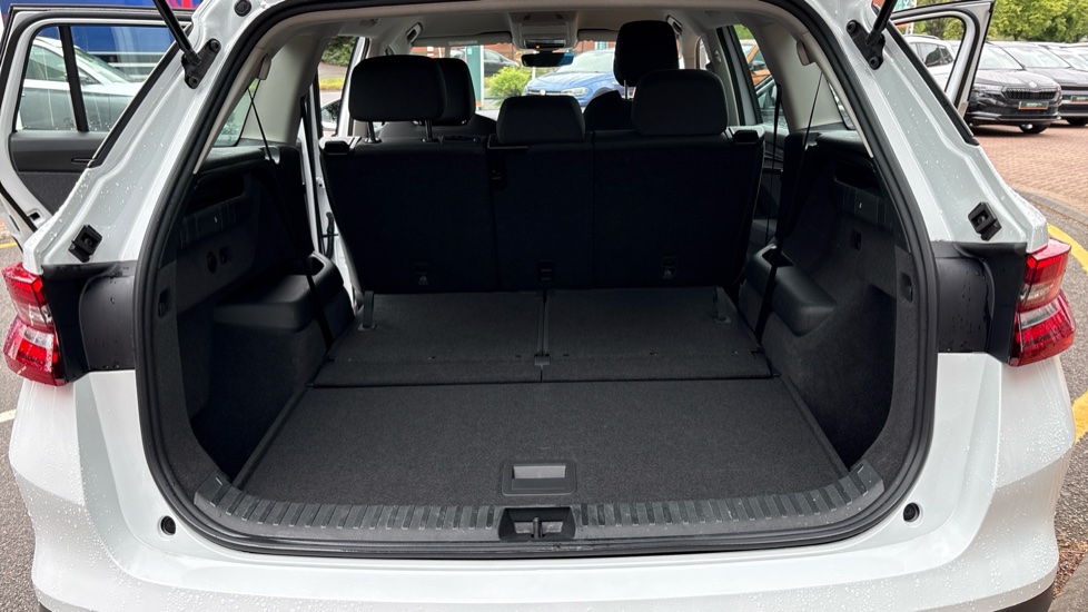 Skoda Kodiaq 2.0 TDI SE 5dr DSG [7 Seat] Diesel Estate - Image 20