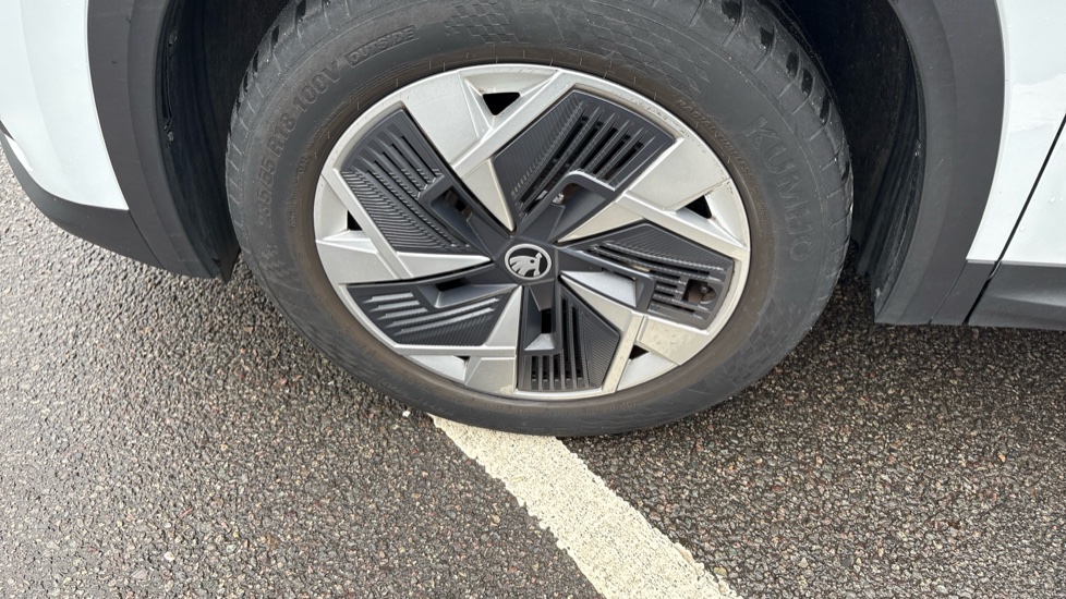 Skoda Kodiaq 2.0 TDI SE 5dr DSG [7 Seat] Diesel Estate - Image 31