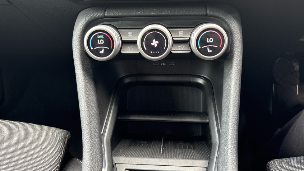 Skoda Kodiaq 2.0 TDI SE 5dr DSG [7 Seat] Diesel Estate - Image 13